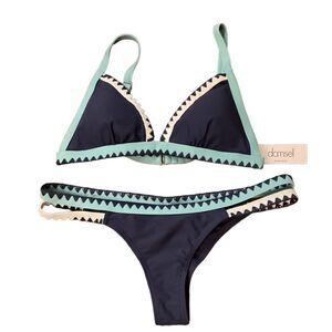 NWT Damsel Triangle Embroidered Bikini M